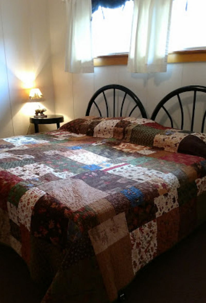 Maple Ridge Resort (Rose-Art Lodge) - From Website (newer photo)